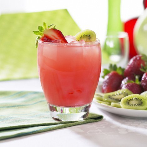 Strawberry Kiwi Cold Drink